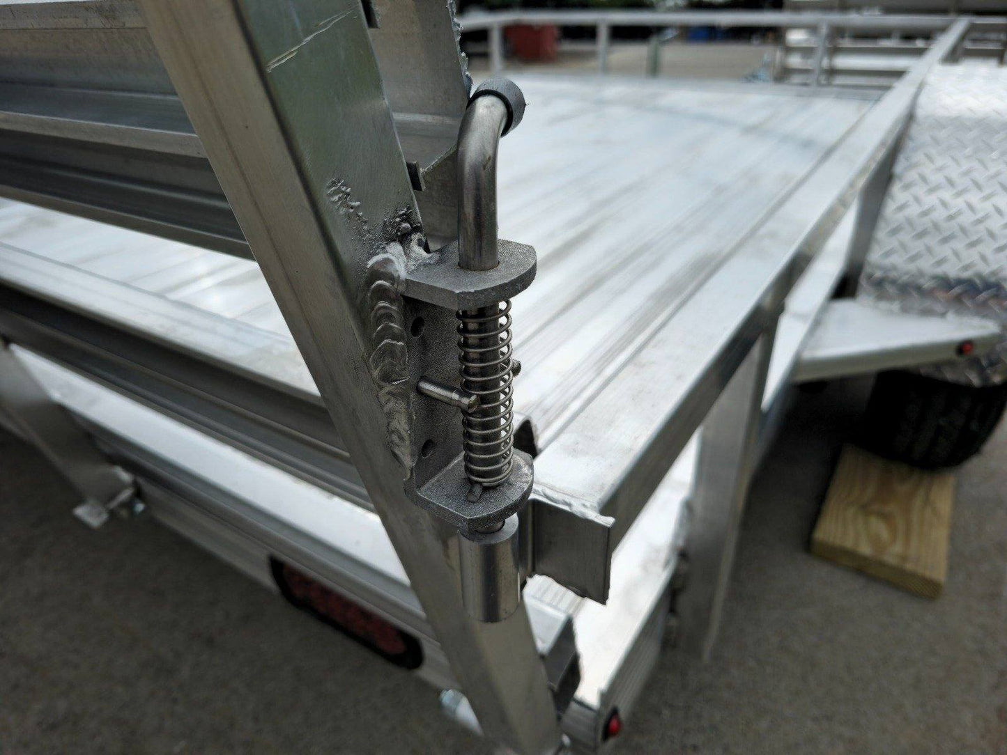 6.4' x 10' All Aluminum Utility Trailer 3500 lb Axle image 8