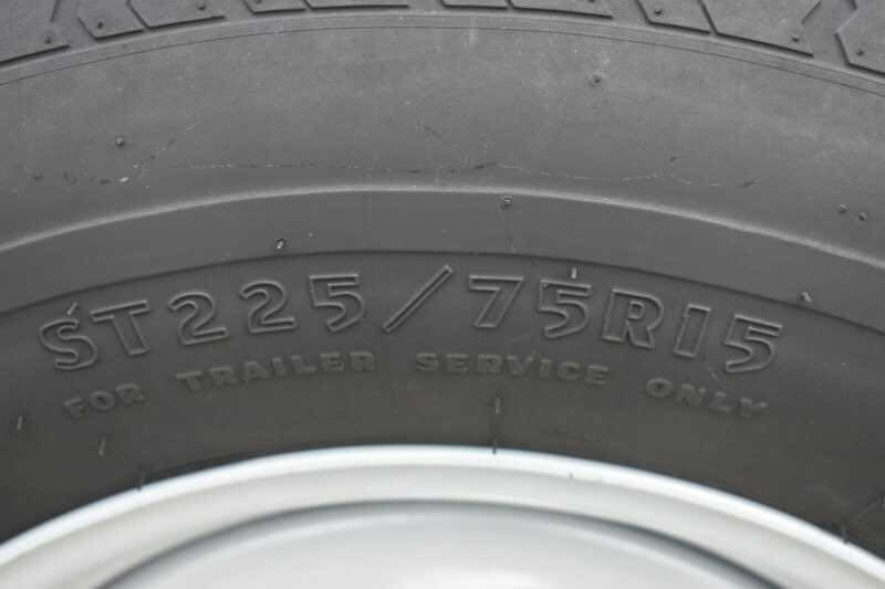 2016 Shadow 2HBP 2 Horse Trailer image 12