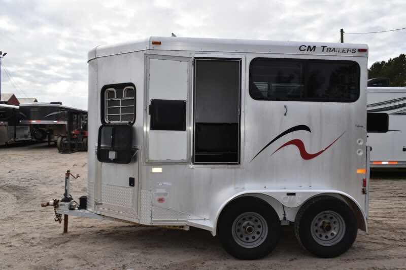 2001 CM Odyssey 2 Horse Trailer image 3