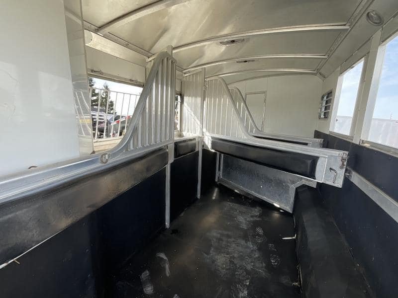 2008 4-Star Trailer 4 horse 12ft Outlaw LQ image 11