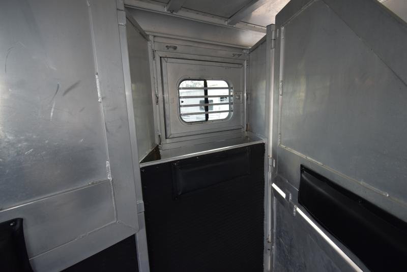 2008 C and C Trailers 4 Horse Bumper Horse Trailer image 11