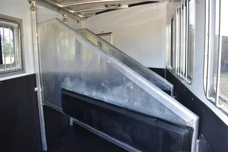 2015 Exiss 7308LQ 3 Horse Trailer with 8′ Short Wall image 23