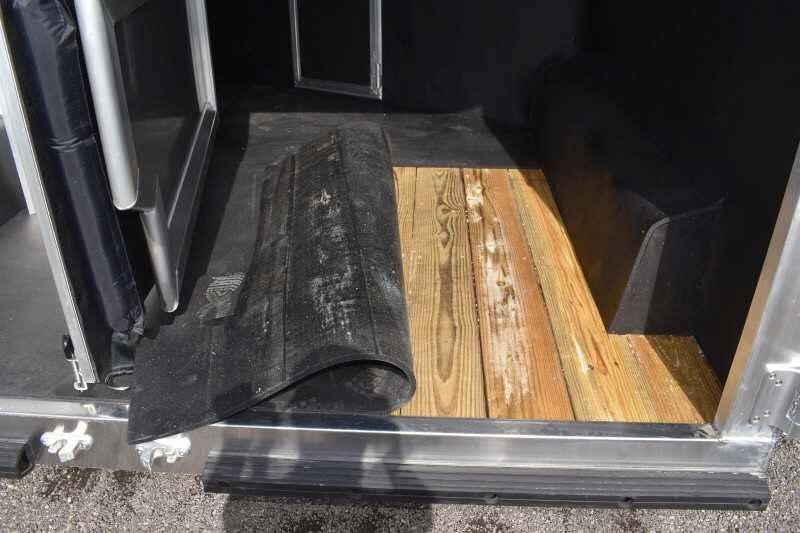 2020 Lakota Colt 8209SO 2 Horse Trailer with 9′ Short Wall image 15