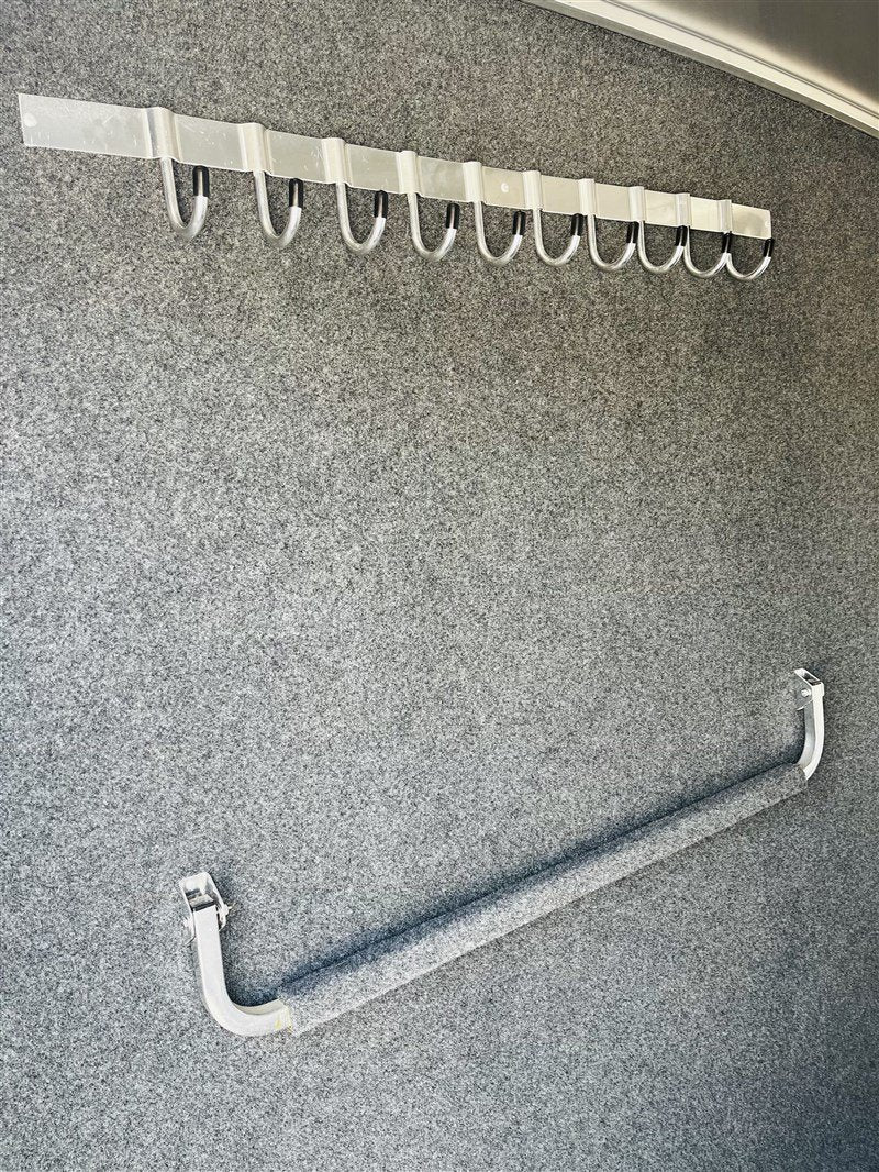 2015 4 Star 2 Horse Slant Load Bumper Pull image 16