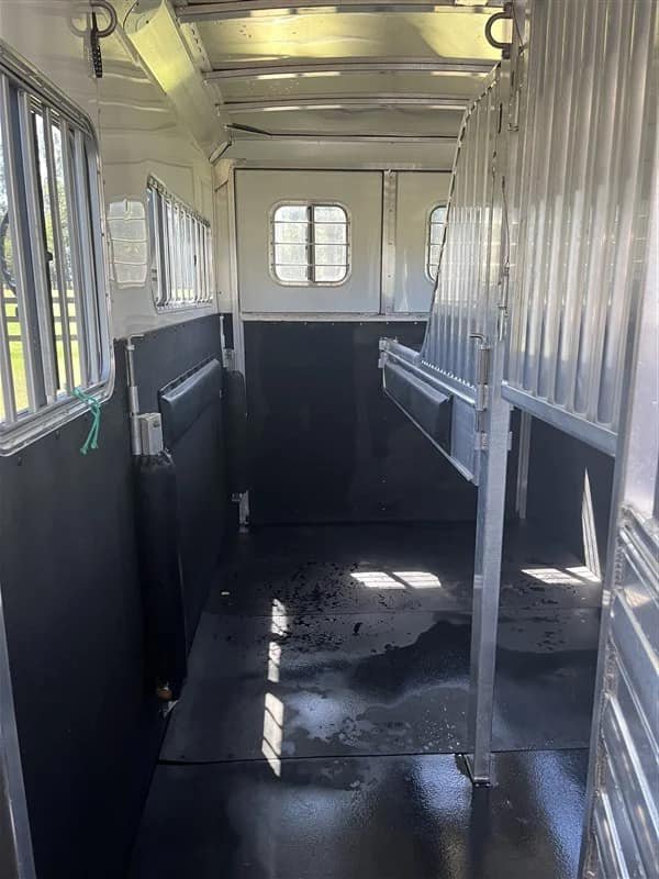 2019 4 Star 2+1 GN image 15