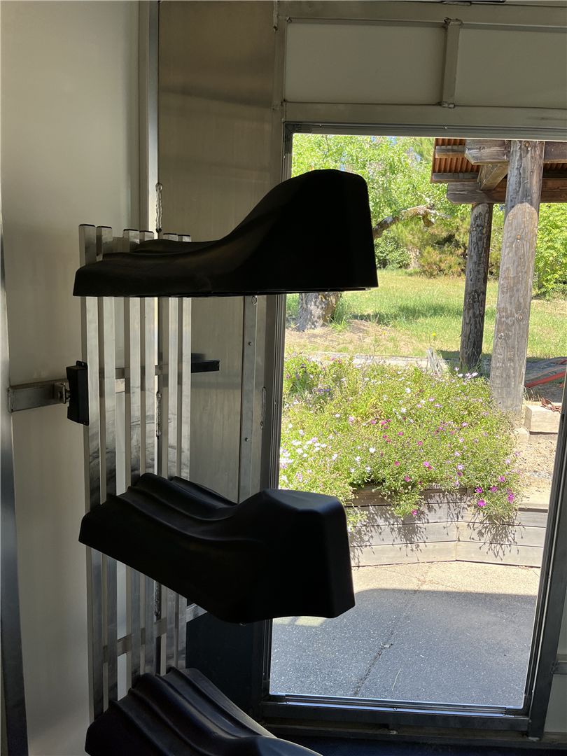 2013 Sundowner Trailers Sportman 3 Horse Triler image 15