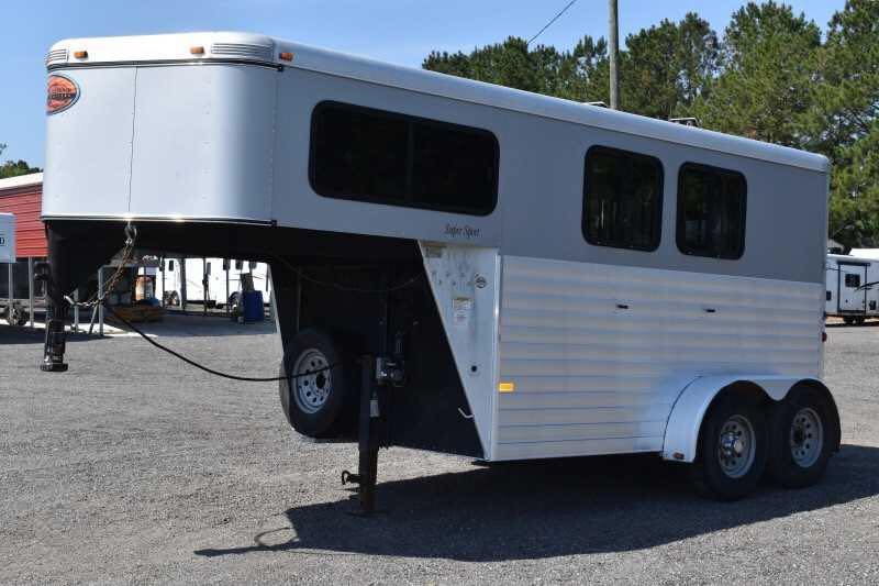 2014 Sundowner 2 Horse Gooseneck Trailer image 1