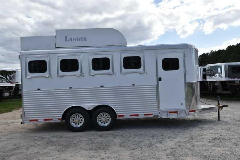 2018 Lakota 84HBPSL 4 Horse Trailer with 2′ Short Wall image 1