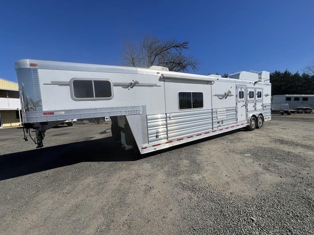 2009 Platinum Coach 3 H 16′ SW w/Outlaw Conversion image 0