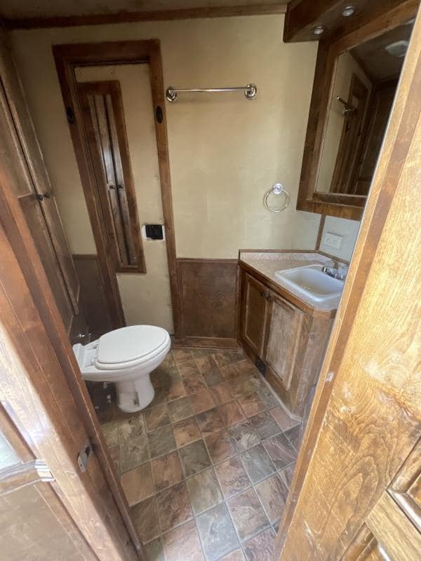 2008 4-Star Trailer 4 horse 12ft Outlaw LQ image 52