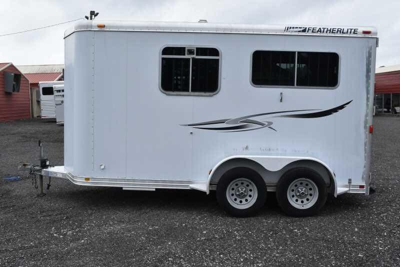 2003 Featherlite 2HST 2 Horse Trailer image 5