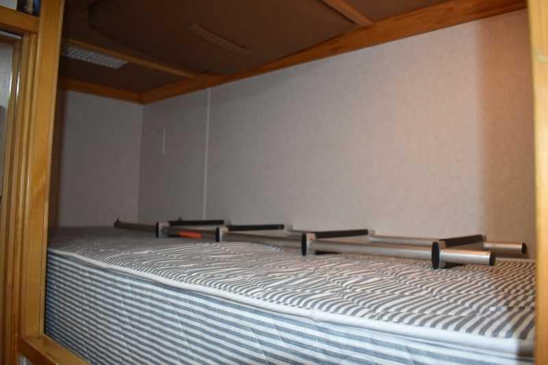 2003 Bloomer 8414LQ 4 Horse Trailer with 14′ Short Wall image 10