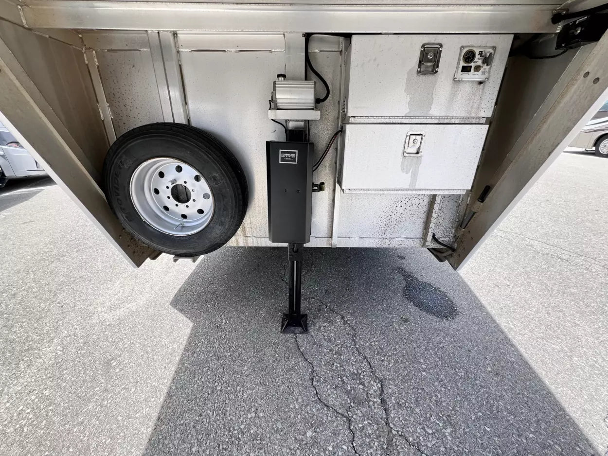 2009 Cimarron Norstar 6H Head to Head image 23