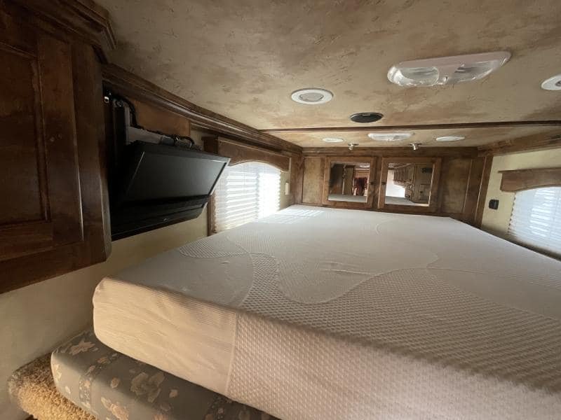 2008 4-Star Trailer 4 horse 12ft Outlaw LQ image 46