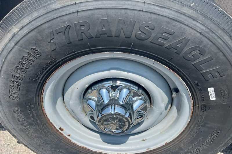 2006 Featherlite 8412LQ 4 Horse Trailer with 12′ Short Wall image 28