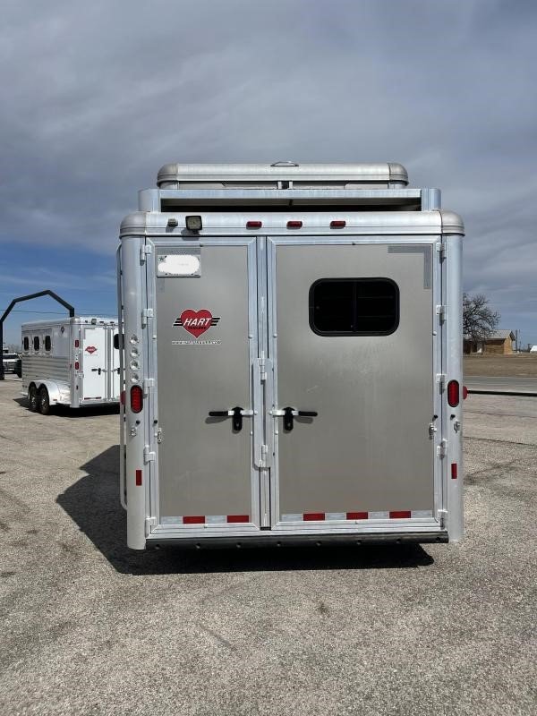 2016 Hart Ultimate 4H Bumper Pull image 9