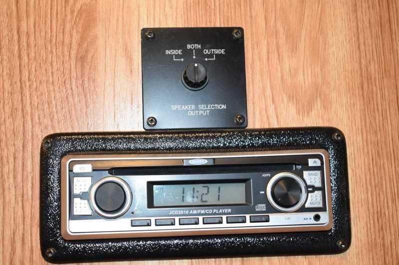 2015 Exiss 7308LQ 3 Horse Trailer with 8′ Short Wall image 16