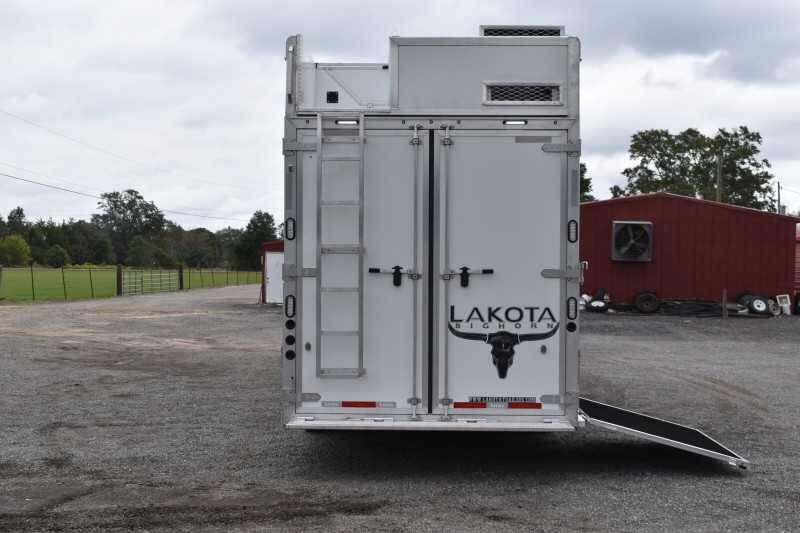 2021 Lakota BigHorn 8519TBB 5 Horse Trailer with 19′ Short Wall image 13