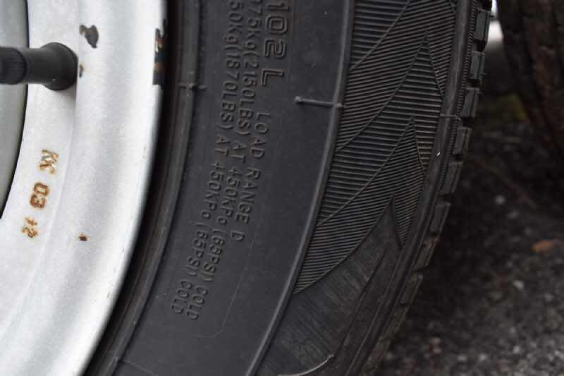 2003 Featherlite 2HST 2 Horse Trailer image 11