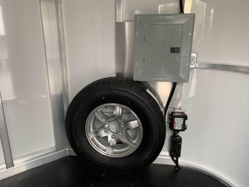 2020 19′ CIMARRON BUMPER PULL 6 PEN STOCK TRAILER image 13