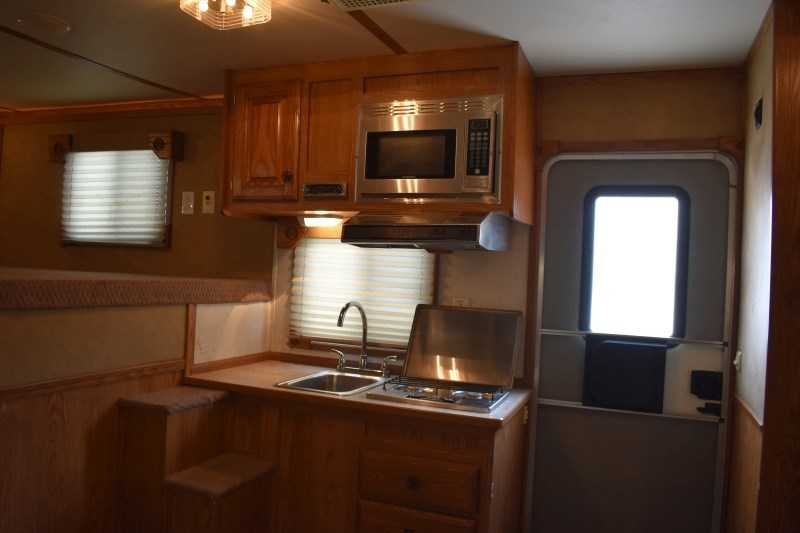 2007 American Spirit 8410GLQ 4 Horse Trailer with 10′ Short Wall image 19
