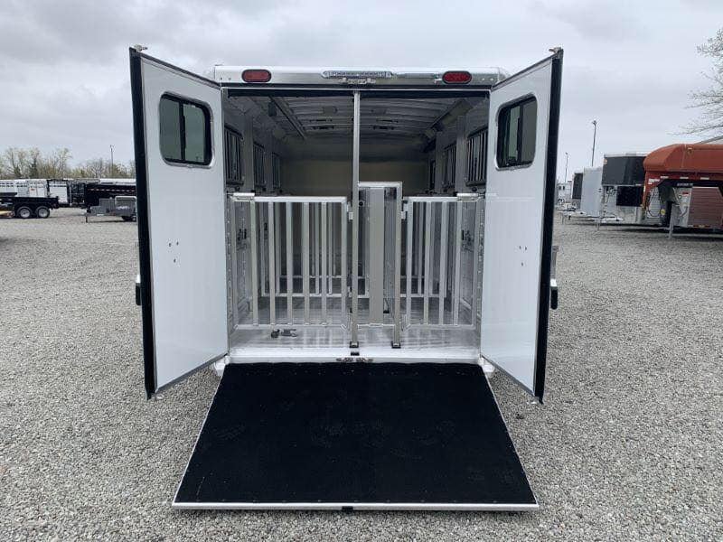 2020 19′ CIMARRON BUMPER PULL 6 PEN STOCK TRAILER image 7