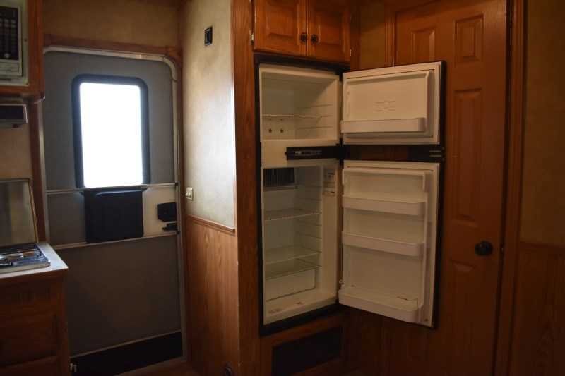 2007 American Spirit 8410GLQ 4 Horse Trailer with 10′ Short Wall image 20