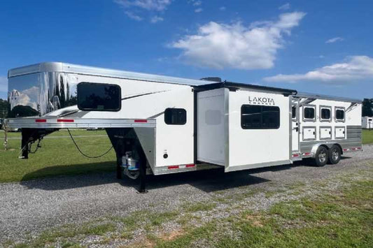 2024 Lakota Charger 8411RKGLQ 4 Horse Trailer with 11′ Short Wall image 0