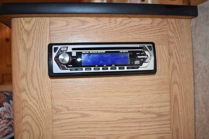 2007 American Spirit 8308LQ 3 Horse Trailer with 8′ Short Wall image 16