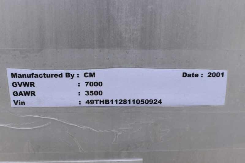 2001 CM Odyssey 2 Horse Trailer image 19