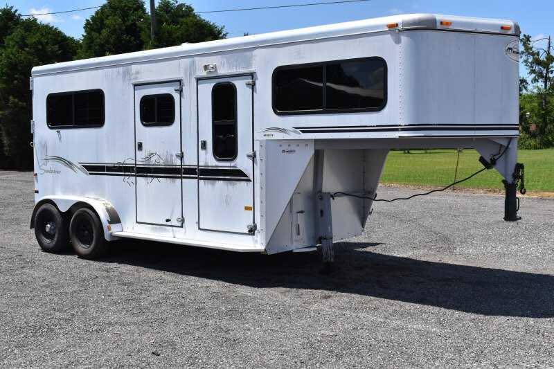 2000 Sundowner 7204GNST 2 Horse Trailer image 15