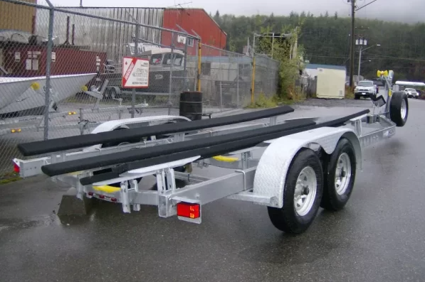 HIGHLINER TCL85-26 TRAILER image 0