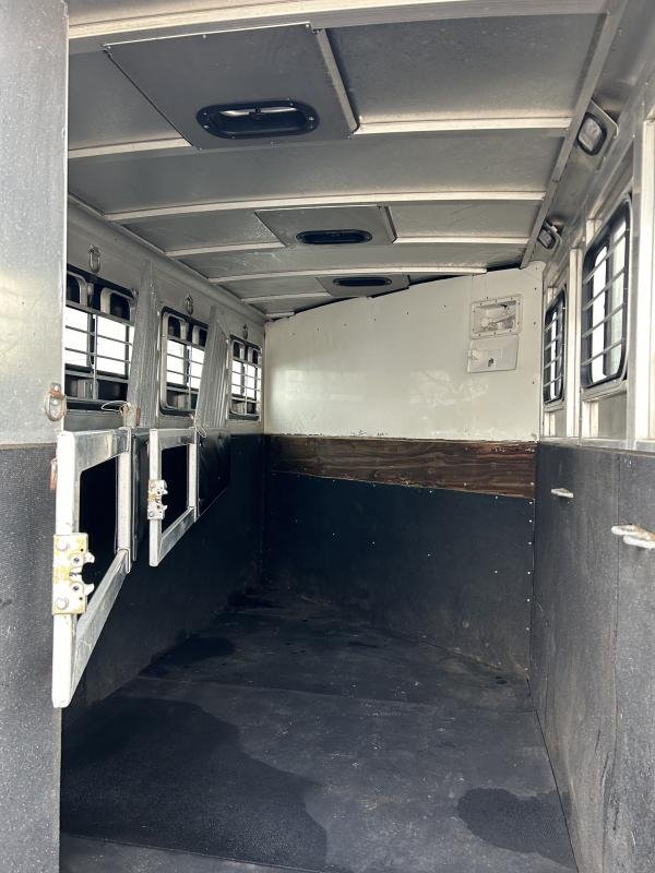 2002 Silverado 3h GN All Aluminum Weekender image 10