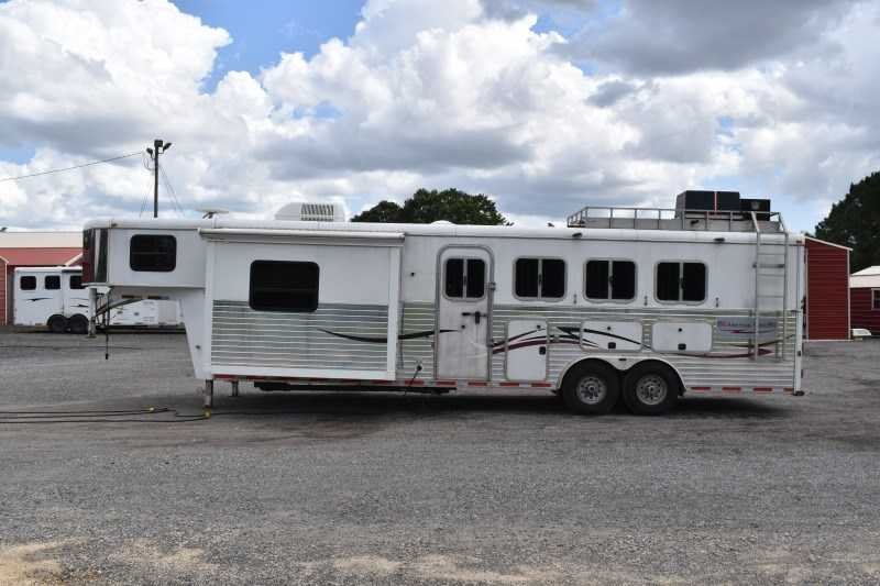 2007 American Spirit 8410GLQ 4 Horse Trailer with 10′ Short Wall image 4