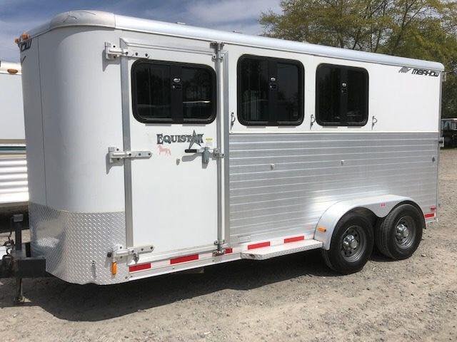 2010 Merhow 3 Horse Slant Load Bumper Pull image 14