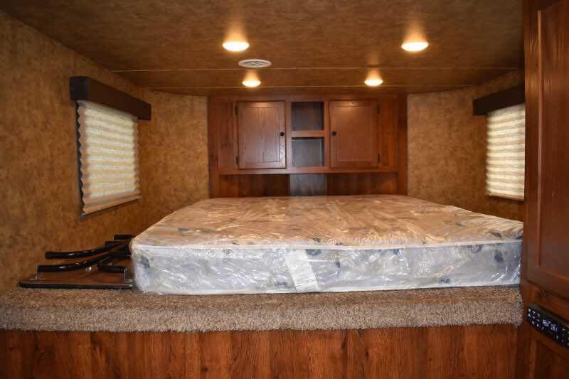 2020 Lakota Colt 8209SO 2 Horse Trailer with 9′ Short Wall image 29