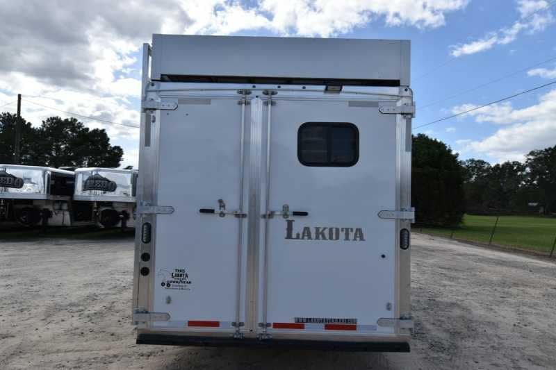 2018 Lakota 84HBPSL 4 Horse Trailer with 2′ Short Wall image 9