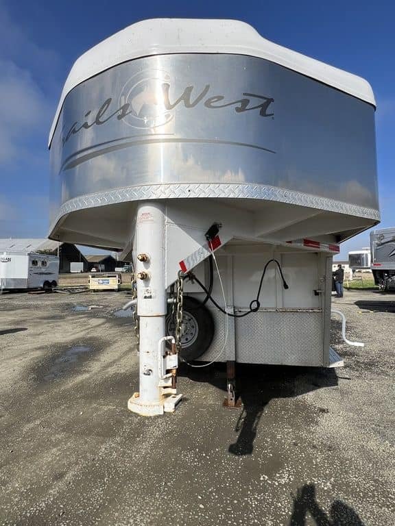 2020 Trails West Sierra Gooseneck 4 Horse image 5