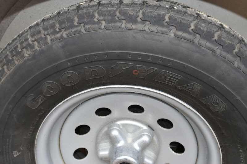 2016 Shadow 2 Horse Bumper Pull image 12