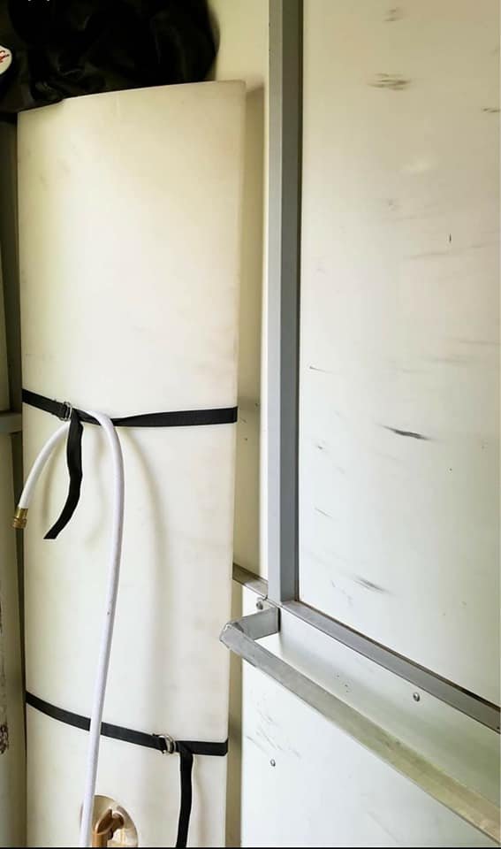 1999 Sundowner  3 Horse Trailer image 18