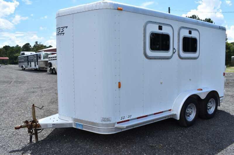 2002 Exiss SS20 2 Horse Trailer image 2
