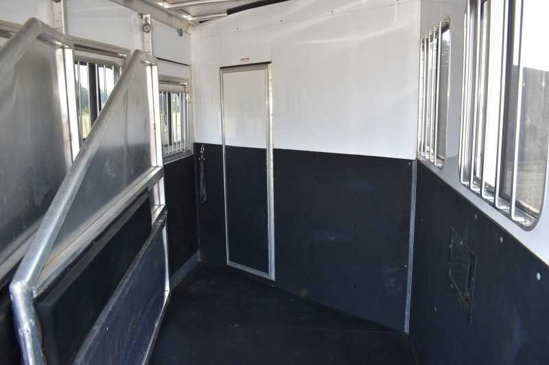 2015 Exiss 7308LQ 3 Horse Trailer with 8′ Short Wall image 25