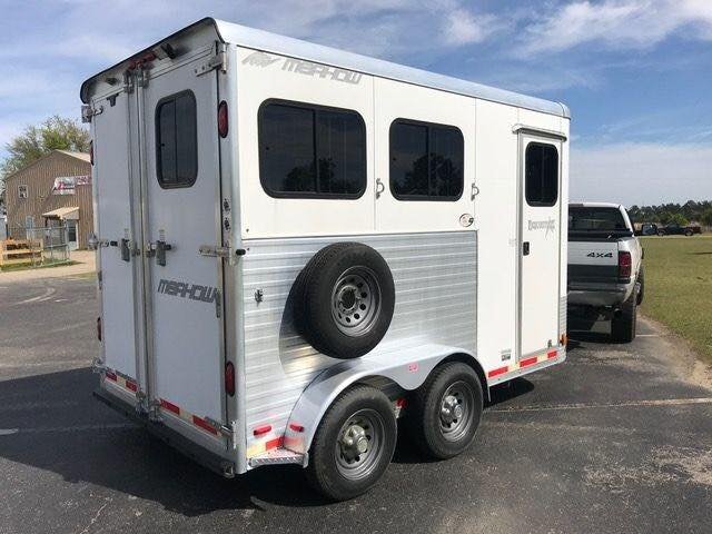 2010 Merhow 2 Horse Slant image 13