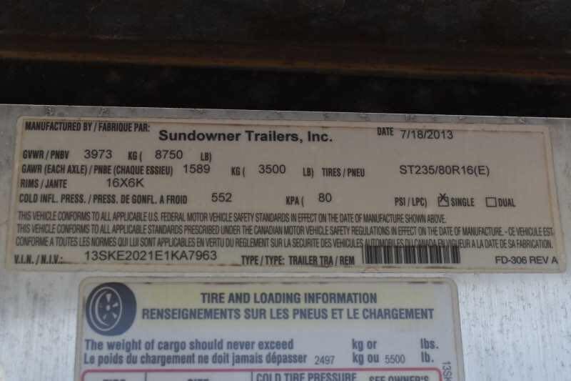 2014 Sundowner 2 Horse Gooseneck Trailer image 2
