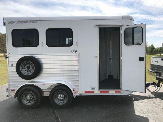 2010 Merhow 2 Horse Slant image 5