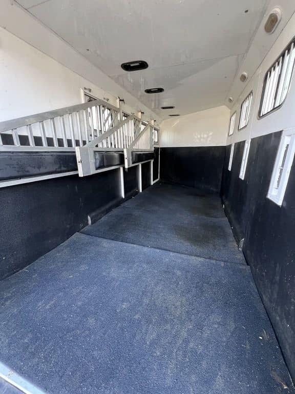 2020 Trails West Sierra Gooseneck 4 Horse image 19