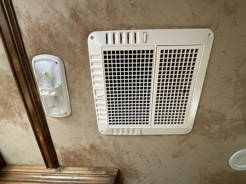 2008 4-Star Trailer 4 horse 12ft Outlaw LQ image 44