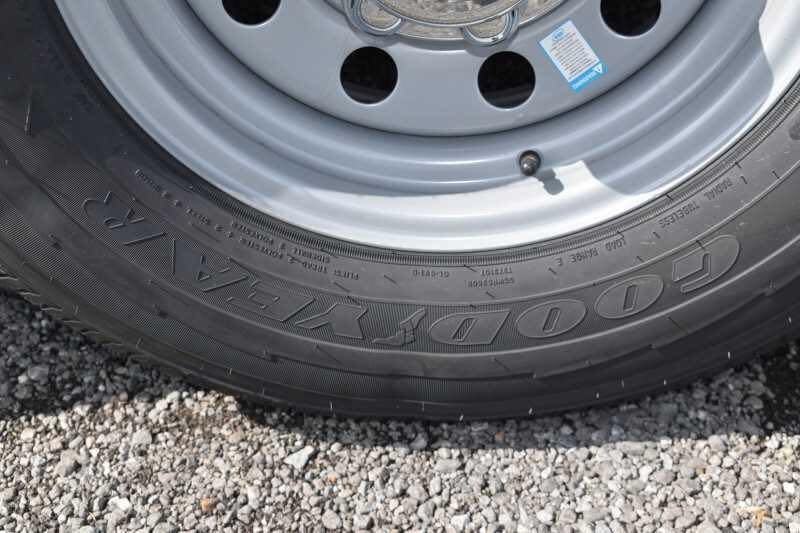 2020 Lakota Colt 8209SO 2 Horse Trailer with 9′ Short Wall image 21