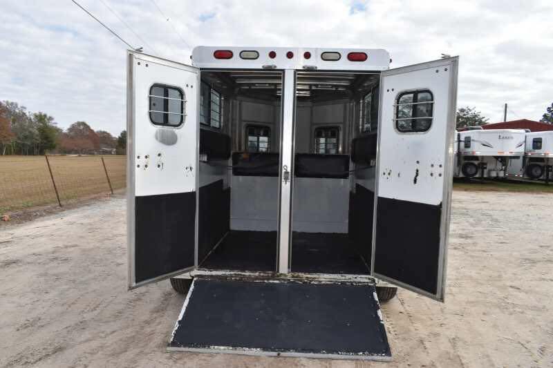 2001 CM Odyssey 2 Horse Trailer image 14