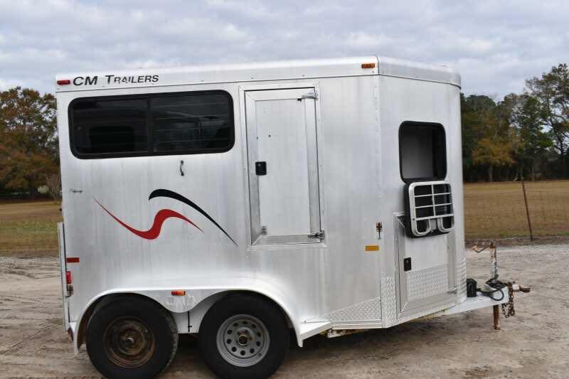 2001 CM Odyssey 2 Horse Trailer image 5